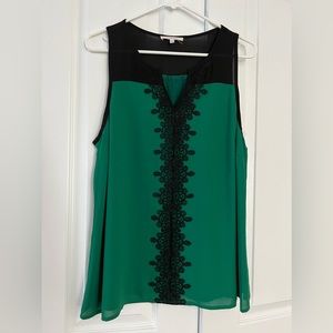 EUC 41 Hawthorn Green Sleeveless Blouse Black Lace Detail